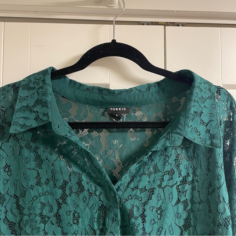 Torrid Madison Lace Button Down Blouse Shirt Green Plus Size 4 4X - Picture 5 of 9